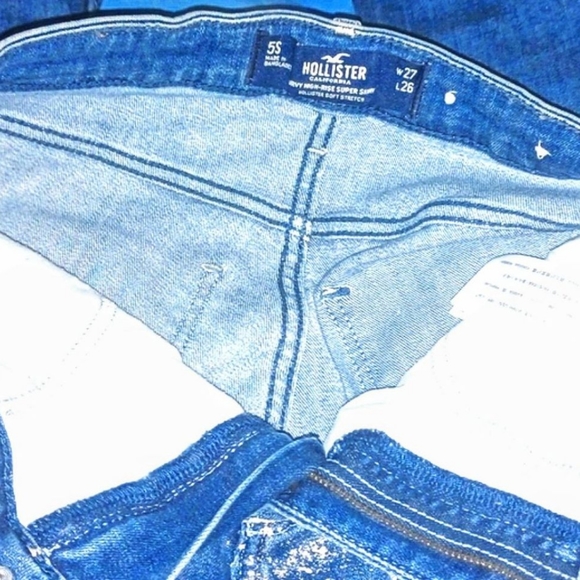 2 PAIRS-HOLLISTER & REFUGE BRAND -EUC-JEANS LIGHT & DARK-WASH - Picture 6 of 8